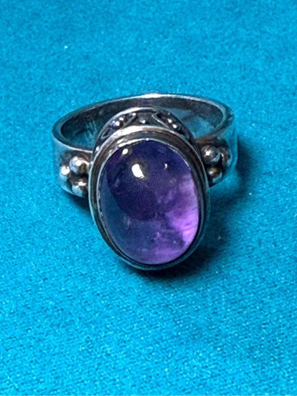 Sterling Silver Amethyst Cabochon Ring